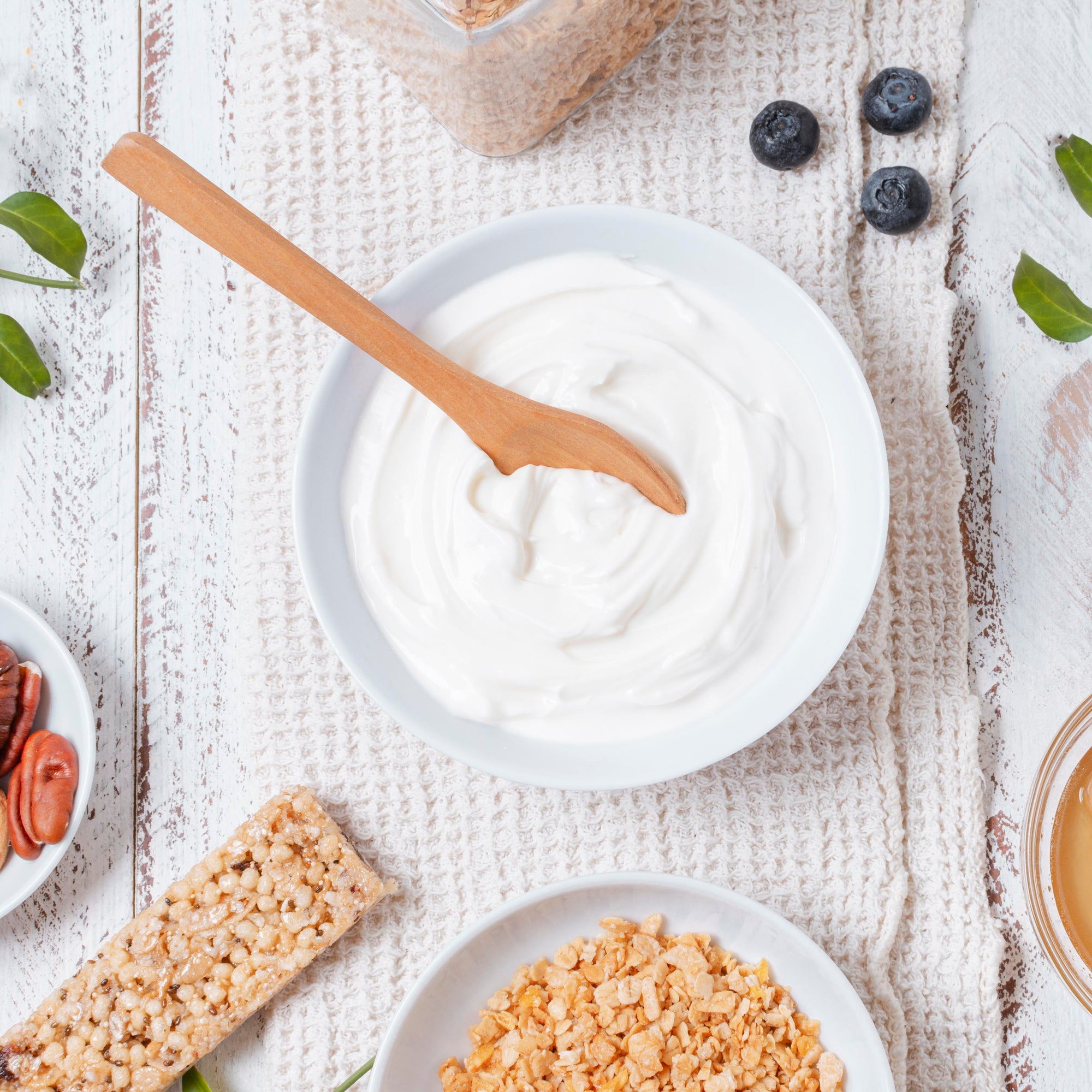 Yogurt Griego y Yogurt Regular: Beneficios y Diferencias